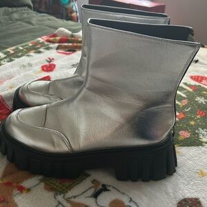 Silver platform moto style boot